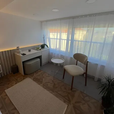 Gymnasium Rooftop 波德戈里察