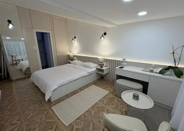 Gymnasium Rooftop Apartment Podgorica